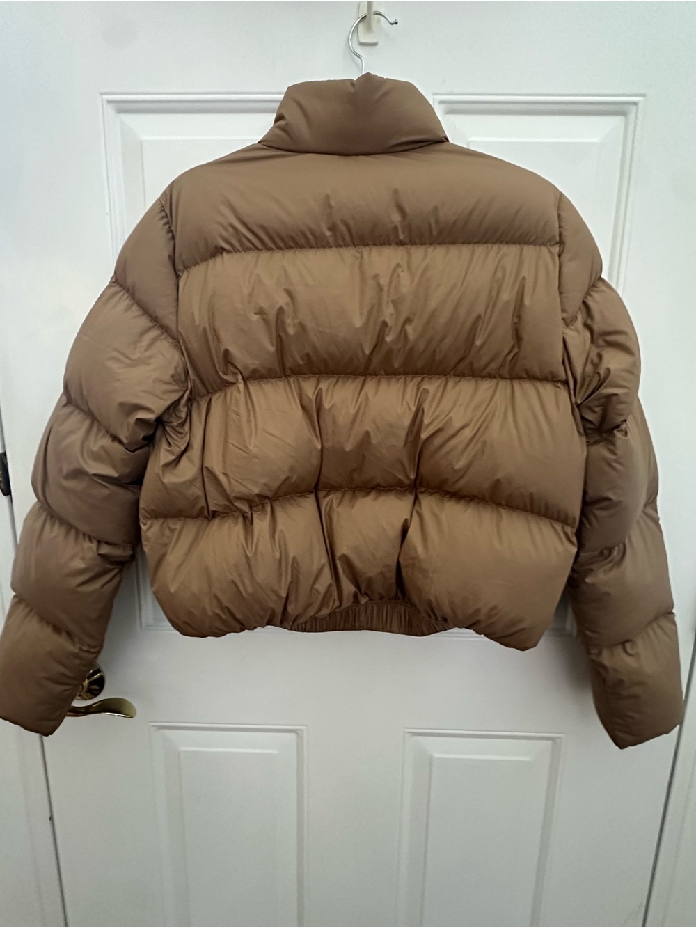 Halara Cropped Puffer Jacket in Taupe size S NWOT - Picture 8 of 12